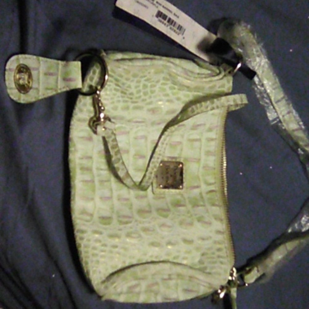 Dooney & Bourke